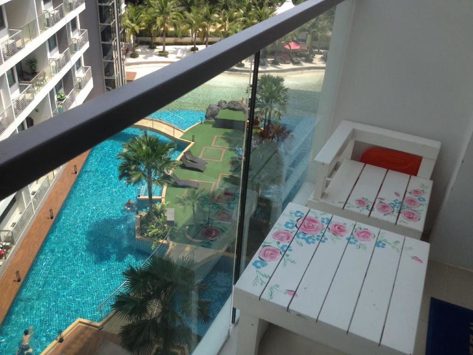 Sp Art Smart Beach Condon Jomtien Beach Exterior photo